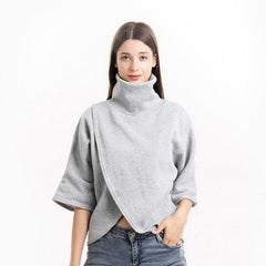 Damski sweter ponczo z golfem