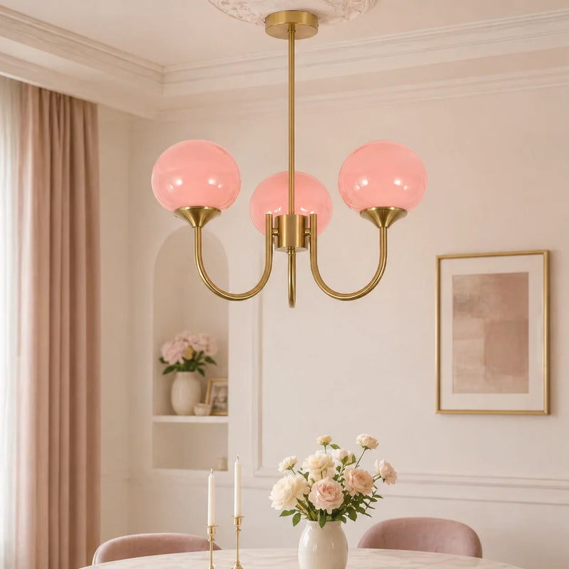 Lampa wisząca w stylu retro glamour z kulistymi kloszami