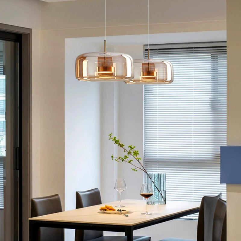 Szklana lampa wisząca LED w stylu nowoczesnym