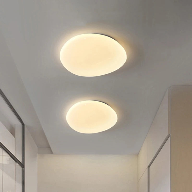 Organiczna lampa sufitowa LED naturalny kształt kamienia