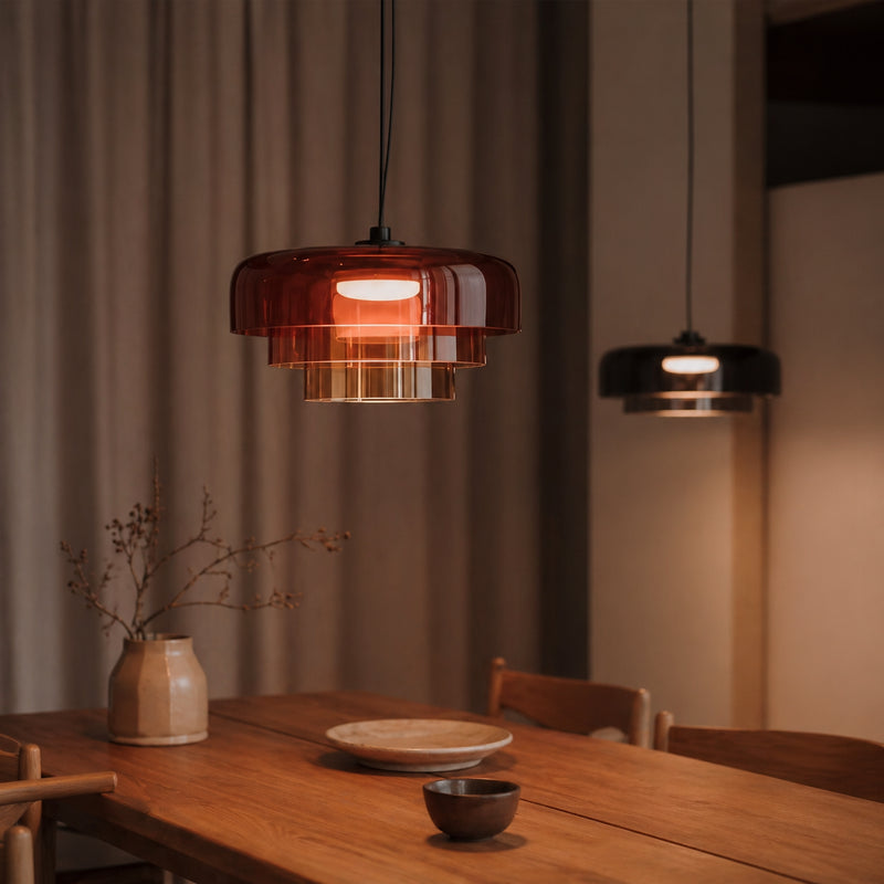 Nowoczesna szklana lampa wisząca z kloszem warstwowym